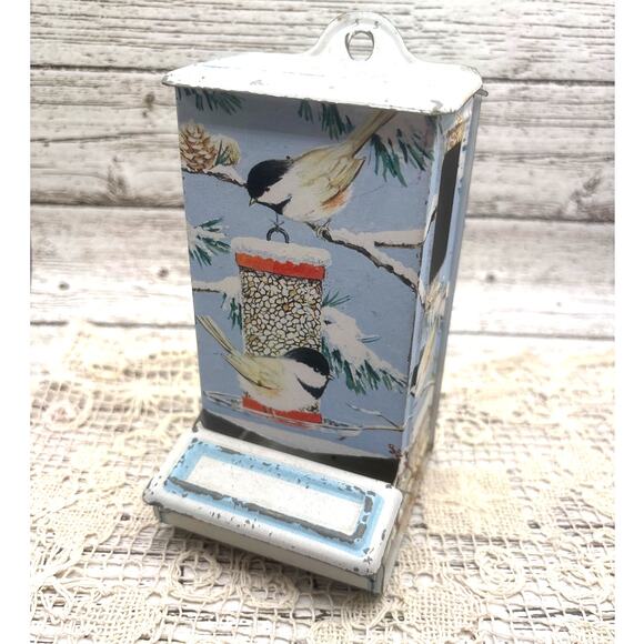 Vintage 1960’s Jasco Metal Matchbox Holder with Winter Birds Made in Hong Kong - Picture 1 of 9